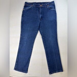 Wrangler Straight Leg Jeans 38X32 (actual 34X32) Dark Wash Denim Cowboy Jeans